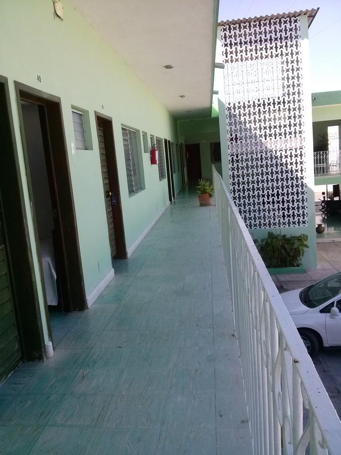 Paris Hotel Merida Ngoại thất bức ảnh